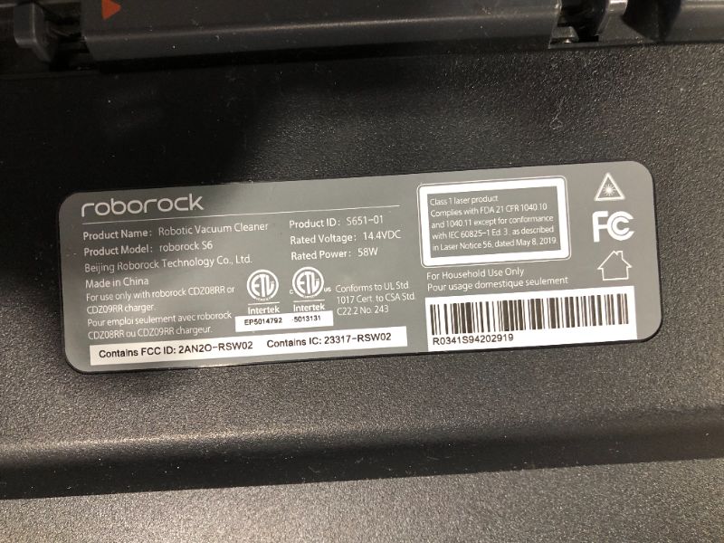 Photo 4 of Roborock S6 Robotic Vacuum Cleaner - Black
