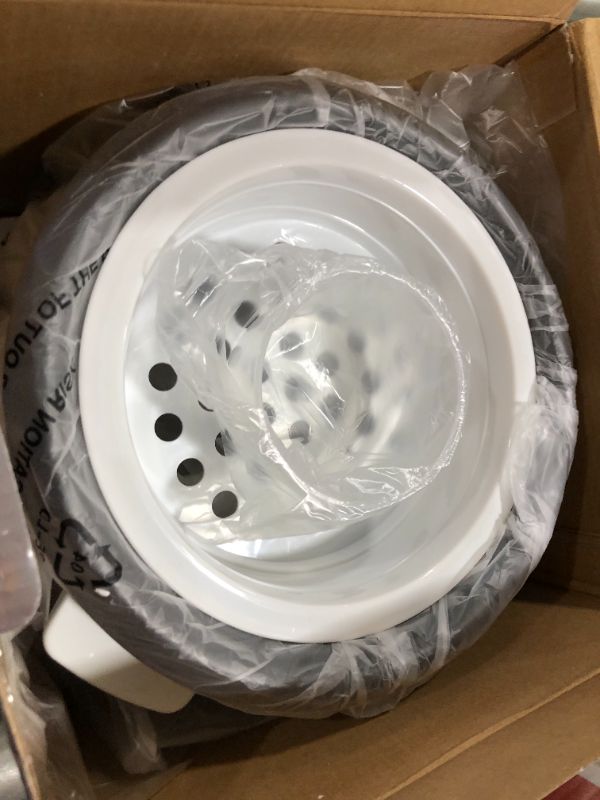 Photo 1 of Elite Gourmet - 6-Cup Rice Cooker with Steam Tray - white

