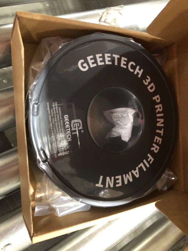 Photo 1 of Geeetech 1.75mm PLA 3D Printer Filament, 1kg Spool (2.2lbs), Upgrade Tidy Winding Tangle-Free, Dimensional Accuracy +/- 0.03mm, White
