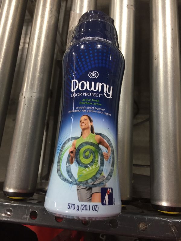 Photo 2 of Downy Odor Protect in-Wash Scent Booster Beads, Active Fresh, 20.1 Oz
