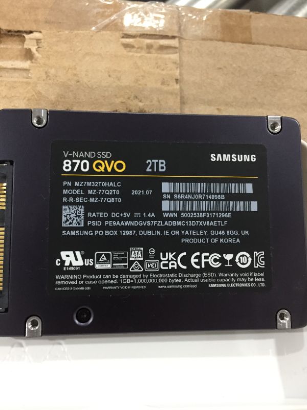 Photo 3 of SAMSUNG 870 QVO SATA III 2.5" SSD 1TB (MZ-77Q1T0B)
