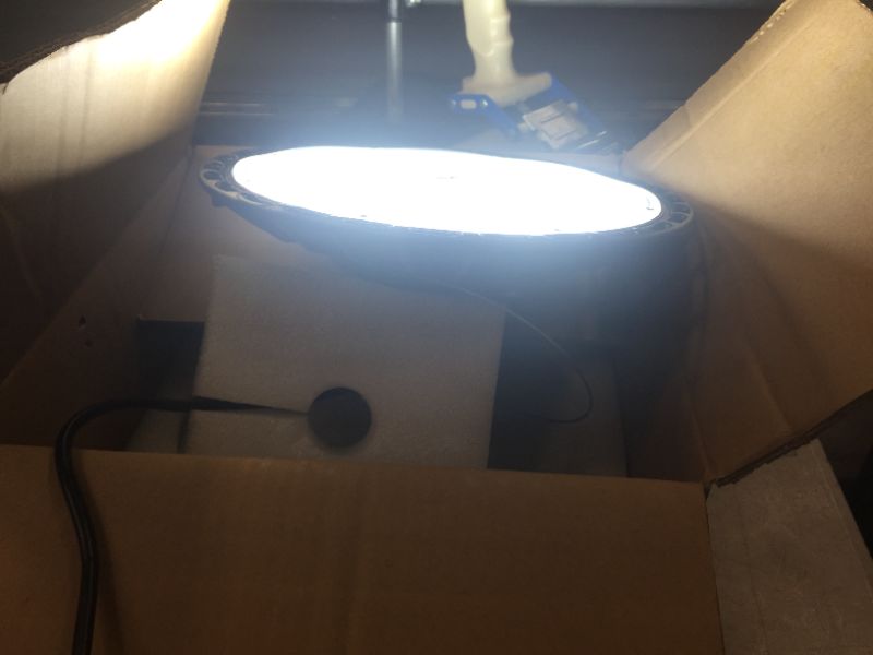 Photo 3 of Bapro 100W UFO LED High Bay Light Factory Warehouse Industrial Lamp D5-UFO110V-100W
