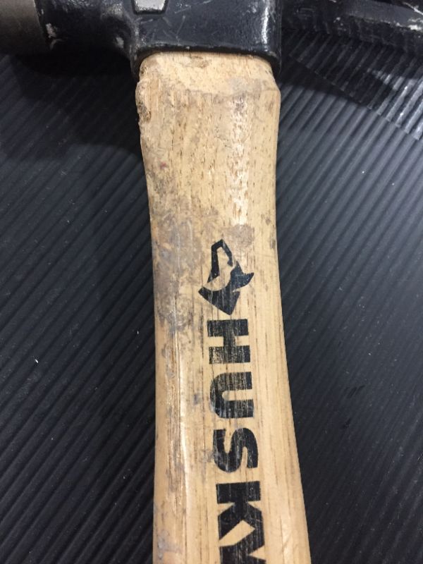 Photo 2 of 18inch husky hammer 