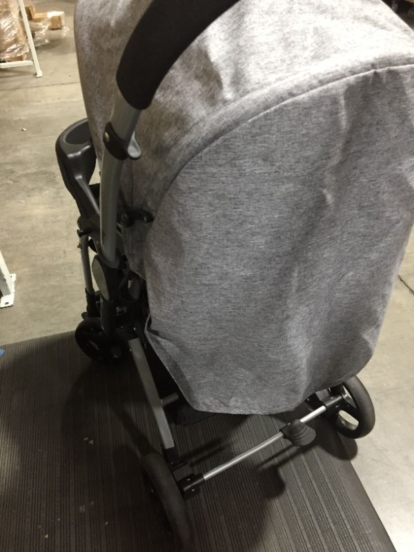 Photo 4 of Unlimited Jeep Reversible Handle Stroller
