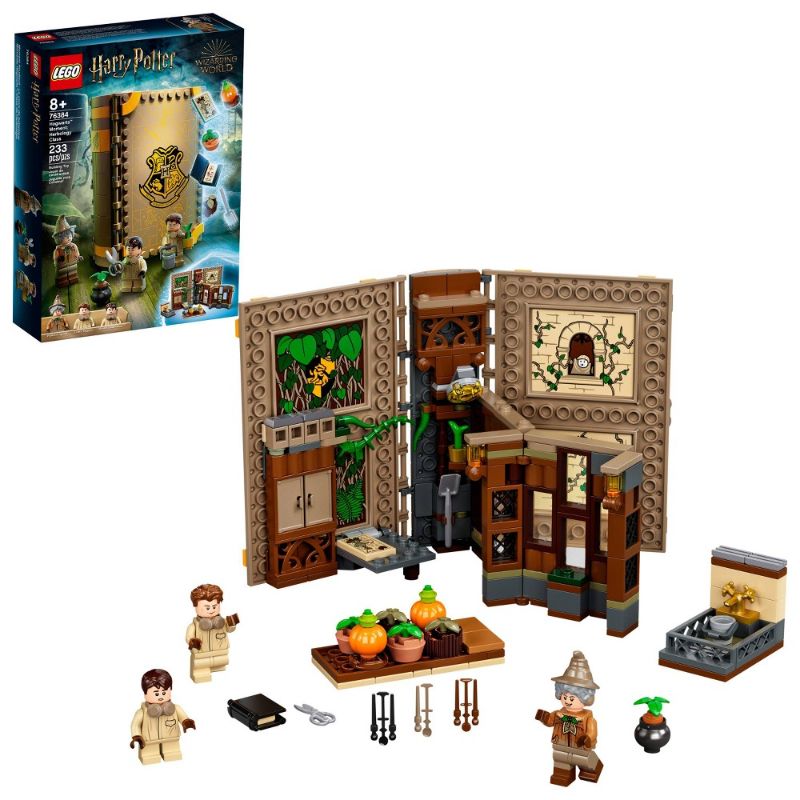 Photo 1 of LEGO Harry Potter: Hogwarts Moment- Herbology Class Set
