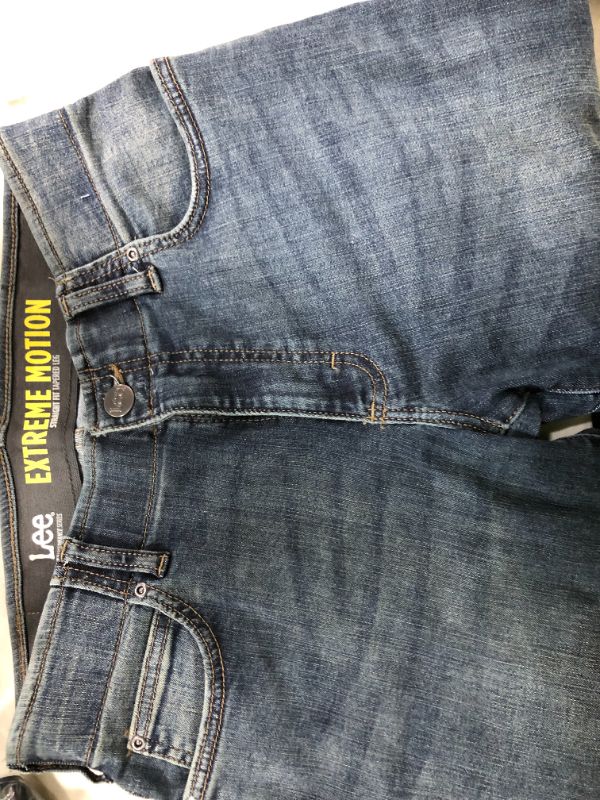 Photo 2 of Lee Men's Extreme Motion Athletic Jean
30x30
