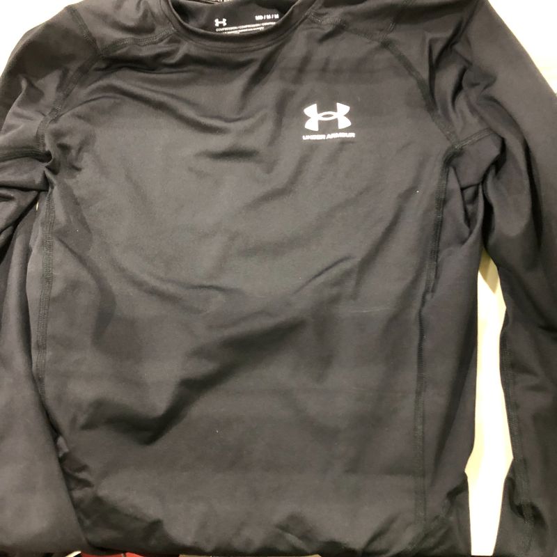 Photo 1 of Men's HeatGear® Armour Long Sleeve
size M