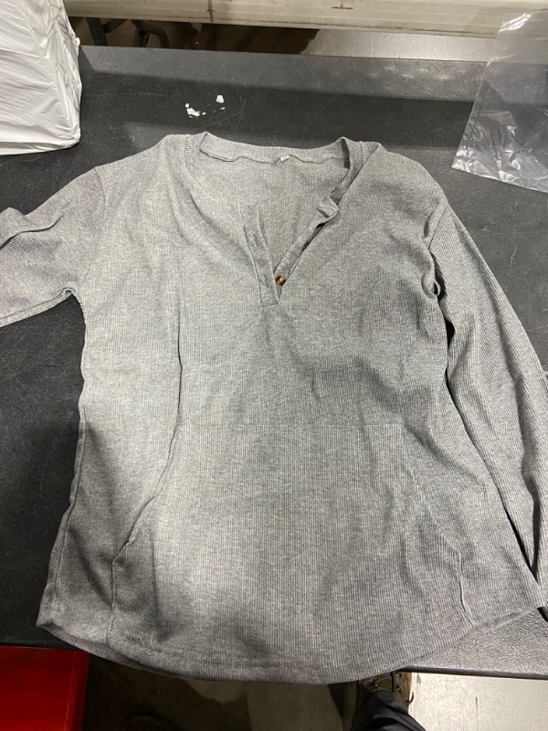 Photo 1 of Mens (M) Grey Button Collared Shirt