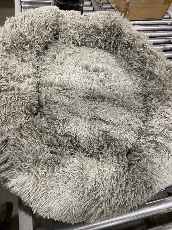 Photo 1 of 35in Round Grey Faux Fur Dog Bed