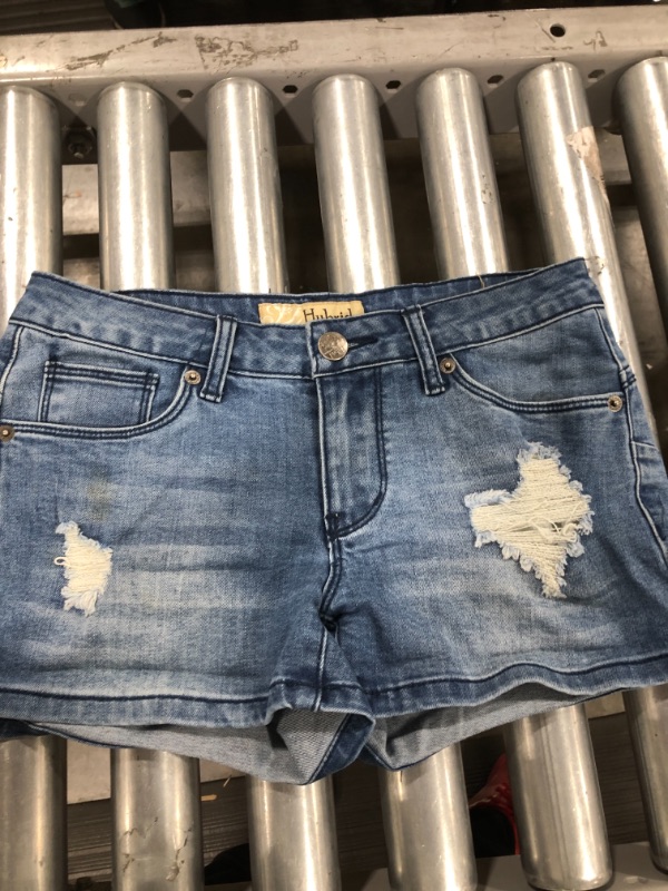 Photo 1 of Hybrid & Company Women jean shorts