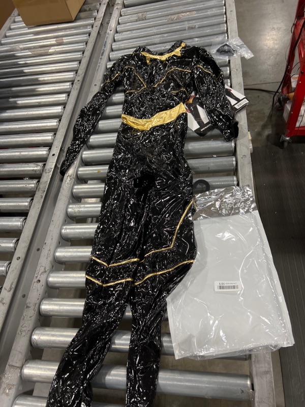 Photo 2 of Bad Blood Villain Costume size-L