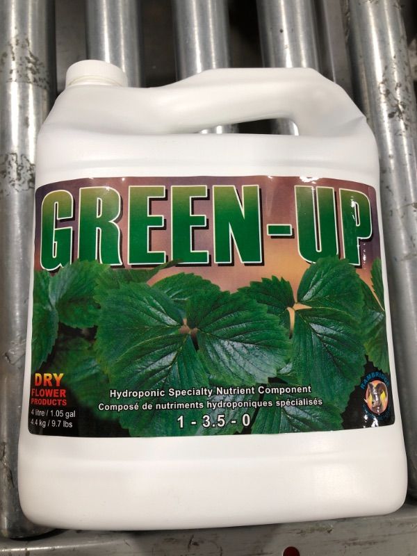 Photo 2 of Dry Flower Products Green Up 4L 1-3.5-0 set of 4