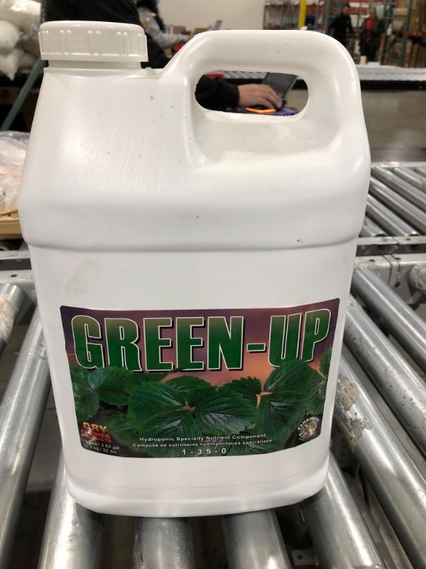Photo 2 of Green-Up (1 – 3.5 – 0) 10Litre set of 2