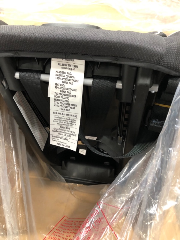 Photo 3 of Graco - Extend2Fit Convertible Car Seat, Davis