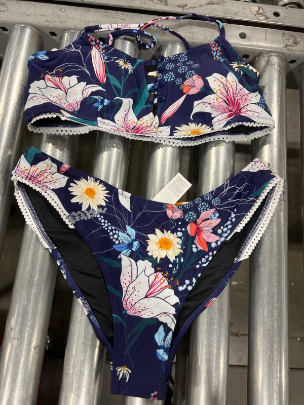 Photo 1 of CUPSHE BIKINI SIZE M