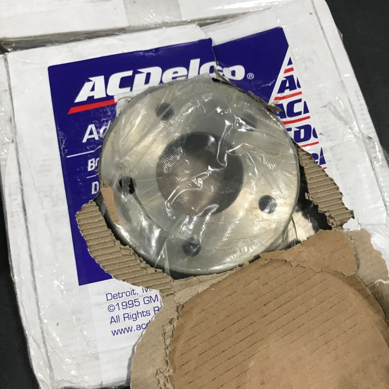 Photo 2 of ACDelco 18A862A Advantage Non-Coated Front Disc Brake Rotor