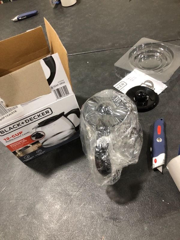 Photo 1 of Black+Decker GC3000B TC1200B 12-Cup Thermal Replacement Carafe, Silver