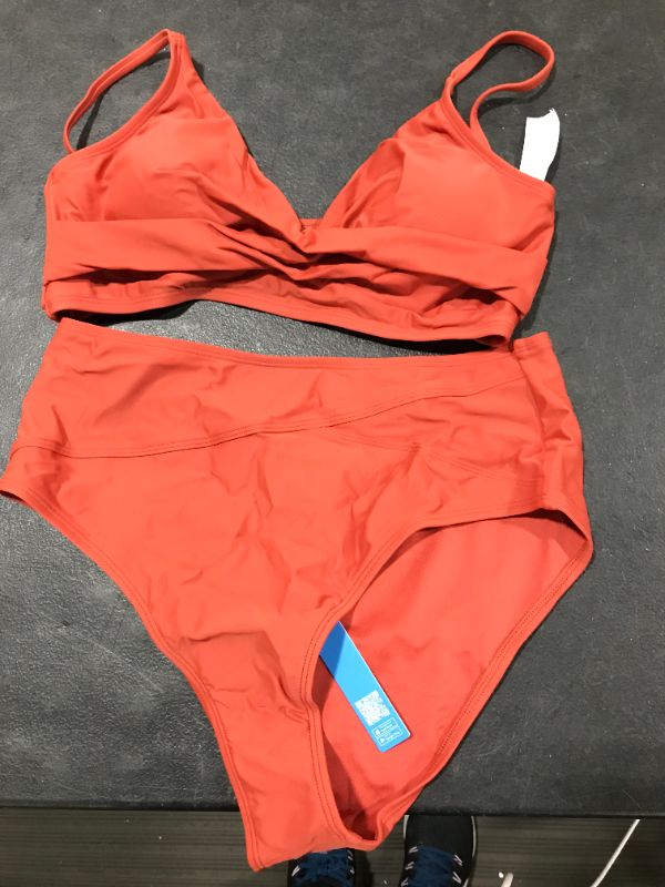 Photo 1 of CUPSHE womens 2 piece swimsuit size:L