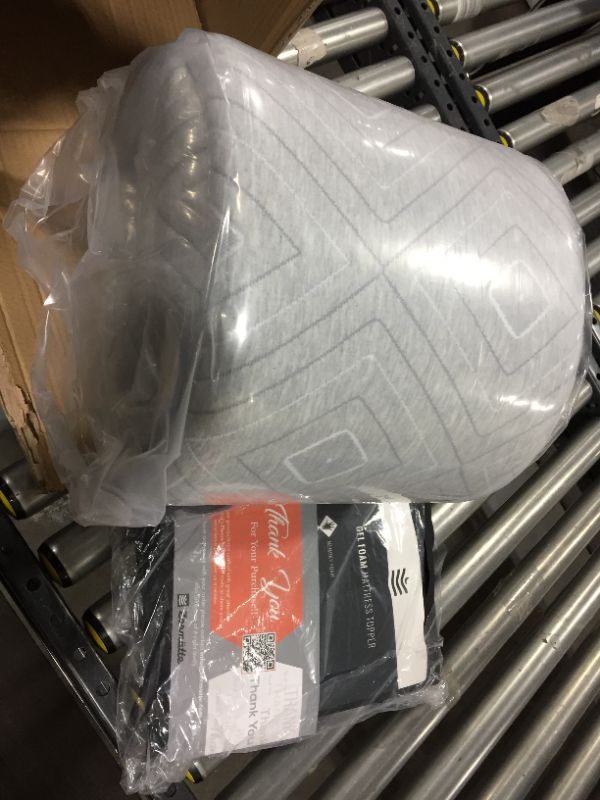 Photo 1 of zermatte gel foam mattress topper queen 75x25
