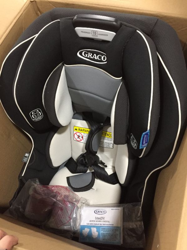 Photo 5 of Graco Extend2Fit Convertible Car Seat, Ride Rear Facing Longer with Extend2Fit, Gotham