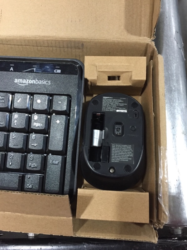 Photo 2 of AMAZON BASICS KEYBOARD AND MOUSE. USED CONDITION. MISSING COVER.