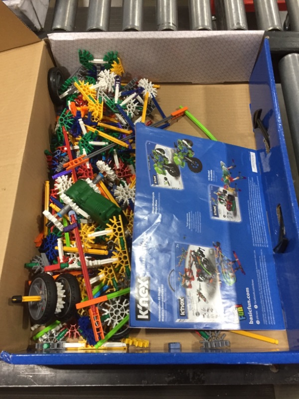 Photo 2 of K'NEX Imagine Power and Play Motorized Building Set 529 Pieces Ages 7 and Up Construction Educational Toy
