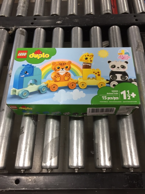 Photo 2 of LEGO DUPLO My First Animal Train 10955 Pull-Along Toddlers’ Animal Toy with an Elephant, Tiger, Giraffe and Panda, New 2021 (15 Pieces)
