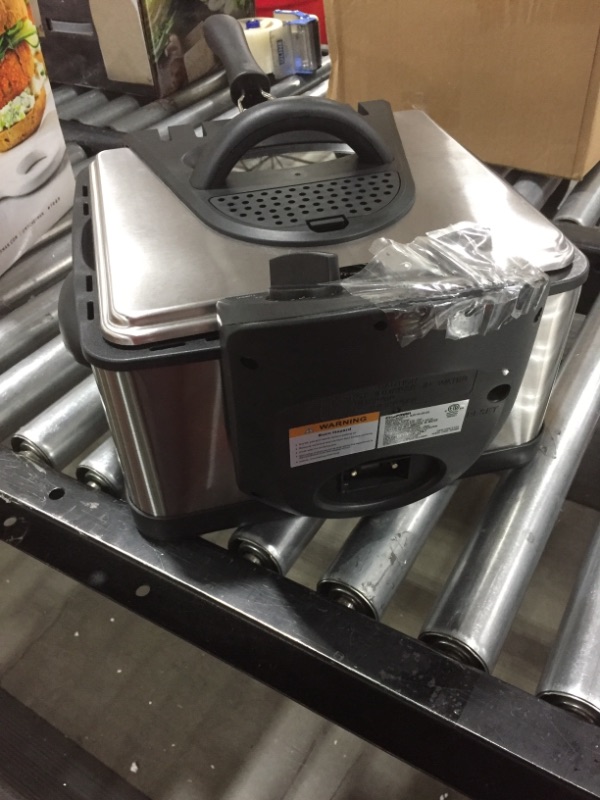 Photo 4 of Chefman 4.5 Liter Deep Fryer w/Basket Strainer, XL Jumbo Size, Adjustable Temperature & Timer, Perfect for Fried Chicken, Shrimp, French Fries, Chips & More, Removable Oil Container, Stainless Steel. USED CONDITION.
