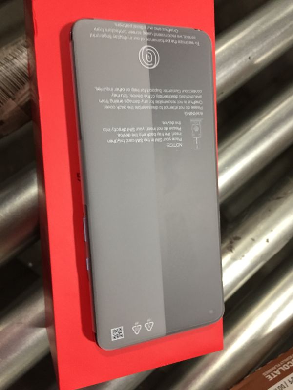 Photo 2 of OnePlus - 9 5G 128GB (Unlocked) - Winter Mist
