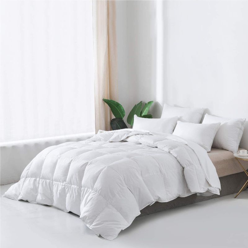 Photo 1 of All-Season Goose Down Comforter Duvet Insert, Luxury Goose Down & Feather Fill, 100% Natural Cotton Cover, 600 Fill Power, 60 oz Fill Weight, Corner Duvet Tabs, White - Full Size