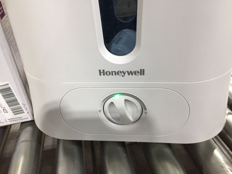 Photo 3 of Barcode for Honeywell Top Fill Cool Mist Humidifier White Ultra Quiet with Auto Shut-Off, Variable Settings, Removeable Tank & Rotating Mist Nozzle for Medium to Large Rooms, Bedroom, Baby Room
