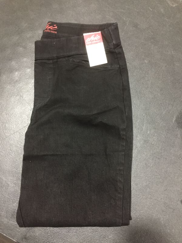 Photo 2 of Chic Classic Collection Women's Easy-fit Elastic-Waist Pant size 10 petite