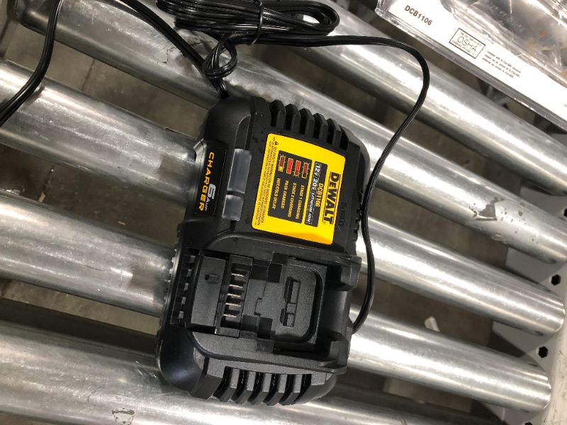 Photo 2 of DEWALT DCB1106 6 Amp Charger