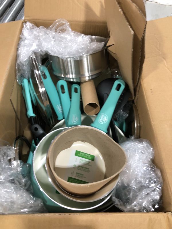 Photo 2 of GreenLife Soft Grip Healthy Ceramic Nonstick 16 Piece Cookware Pots and Pans Set, PFAS-Free, Dishwasher Safe, Turquoise
