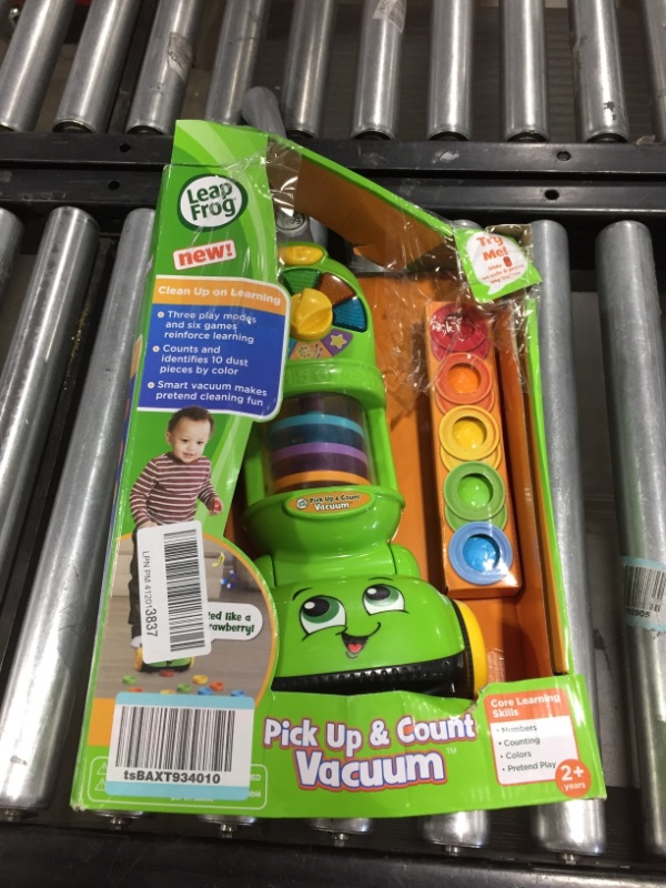 Photo 2 of LeapFrog Pick Up and Count Vacuum, Green
PRIOR USE.