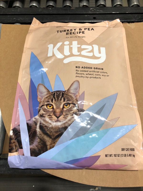 Photo 2 of Amazon Brand – Kitzy Dry Cat Food, No Added Grains (Turkey/Whitefish & Pea Recipe)
