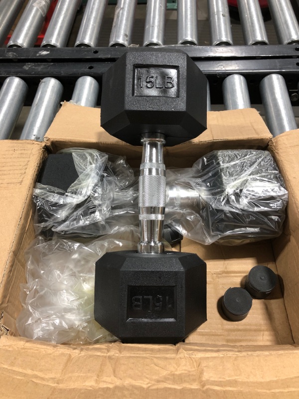 Photo 2 of Amazon Basics Rubber Encased Hex Dumbbell Hand Weight
15 LB. 