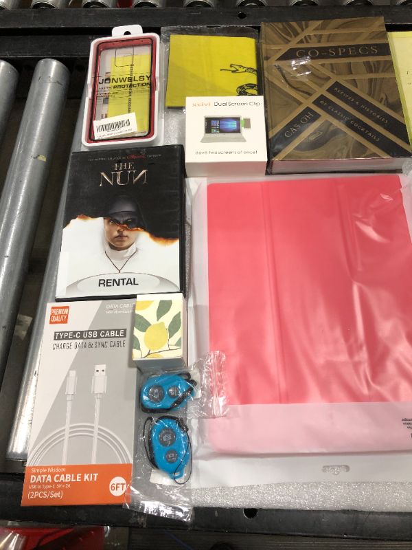 Photo 2 of BOX BUNDLE 