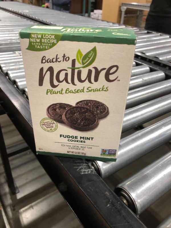 Photo 2 of Back to Nature Cookies, Non-GMO Fudge Mint, 6.4 Ounce
