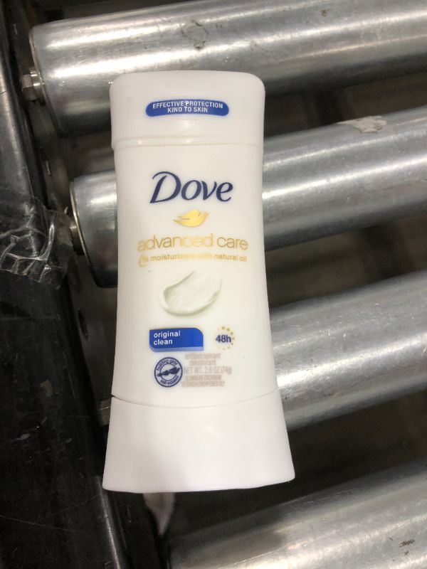 Photo 2 of Dove Advanced Care Antiperspirant Deodorant Original Clean - 2.6 Oz
