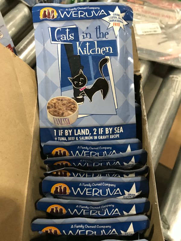Photo 2 of Weruva Cats in the Kitchen Grain-Free Natural Wet Cat Food Pouches
