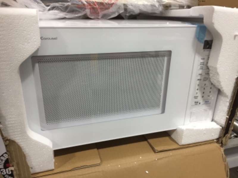 Photo 2 of SHARP White Carousel 1.4 Cu. Ft. 1000W Countertop Microwave Oven (ISTA 6 Packaging), Cubic Foot, 1000 Watts
