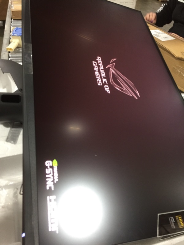 Photo 1 of ASUS ROG Swift PG32UQ 32” 4K HDR 144Hz DSC HDMI 2.1 Gaming Monitor, UHD (3840 x 2160), IPS, 1ms, G-SYNC Compatible, Extreme Low Motion Blur Sync, Eye Care, DisplayPort, USB, DisplayHDR 600
