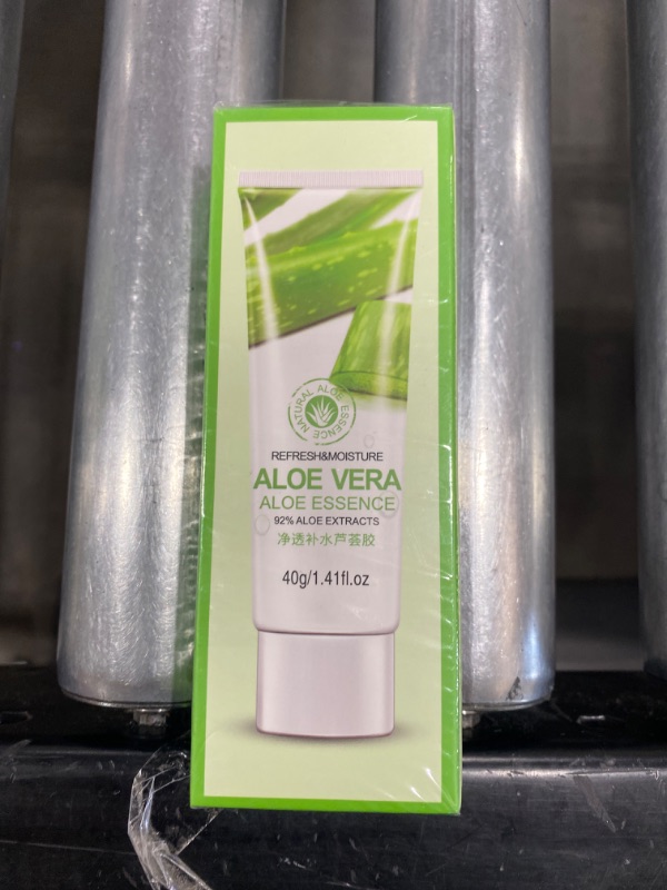 Photo 2 of Aloe Vera Gel Hydrating, Skymore Natural Facial Aloe Mask,Soothing & Moisture Aloe Vera Foam Cleanser for Sunburn, Dry Skin,Various Parts of the Body- 40 g (1.41 fl.oz)
