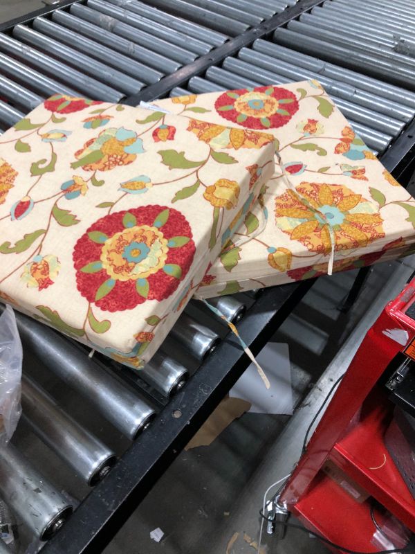 Photo 3 of 4 PIECE FLORAL CHAIR CUSHIONS