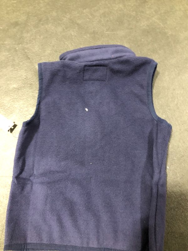 Photo 3 of Amazon Essentials Boys' Polar Fleece Vest SIZE 3T
