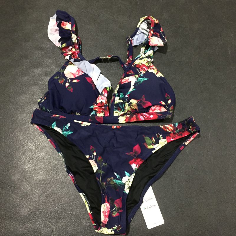 Photo 1 of CUPSHE Women's Floral  Ruffle Bikini Set size:M