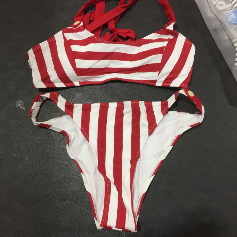 Photo 1 of CUPSHE women's  bikini size:XL