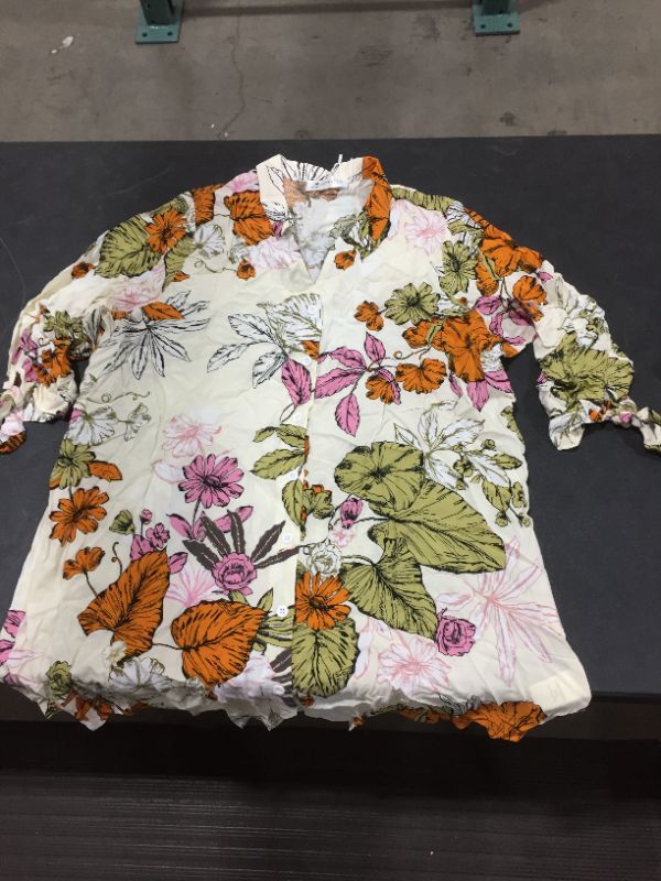 Photo 1 of CUPSHE womens floral shirt size M