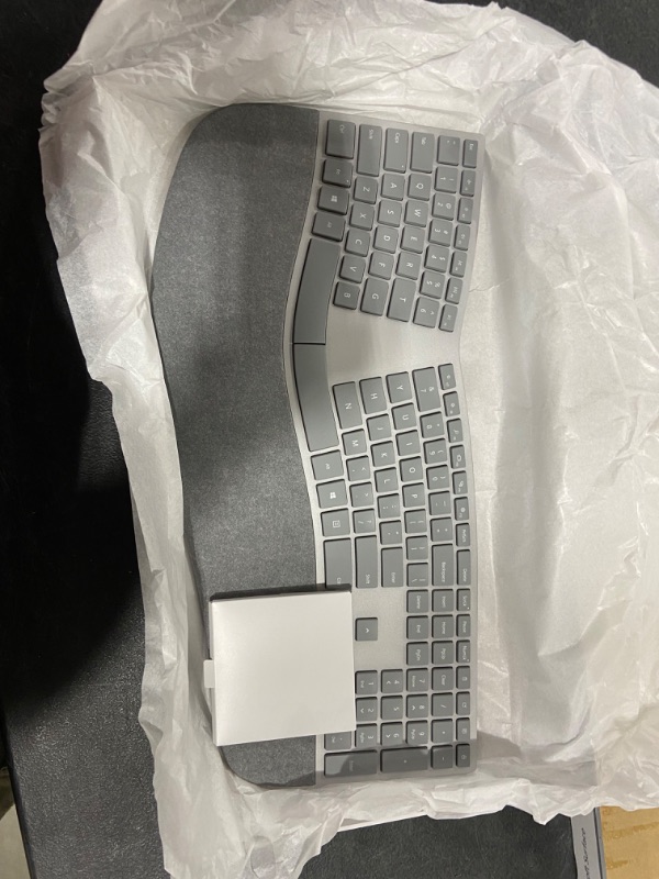 Photo 2 of Microsoft 3RA-00022 Surface Ergonomic Keyboard,Gray
